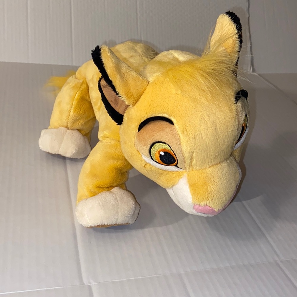 The Disney Store The Lion King Young Simba Plush Stuffed Animal